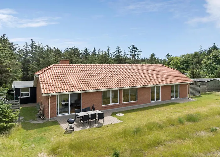 4 Bedroom Front In